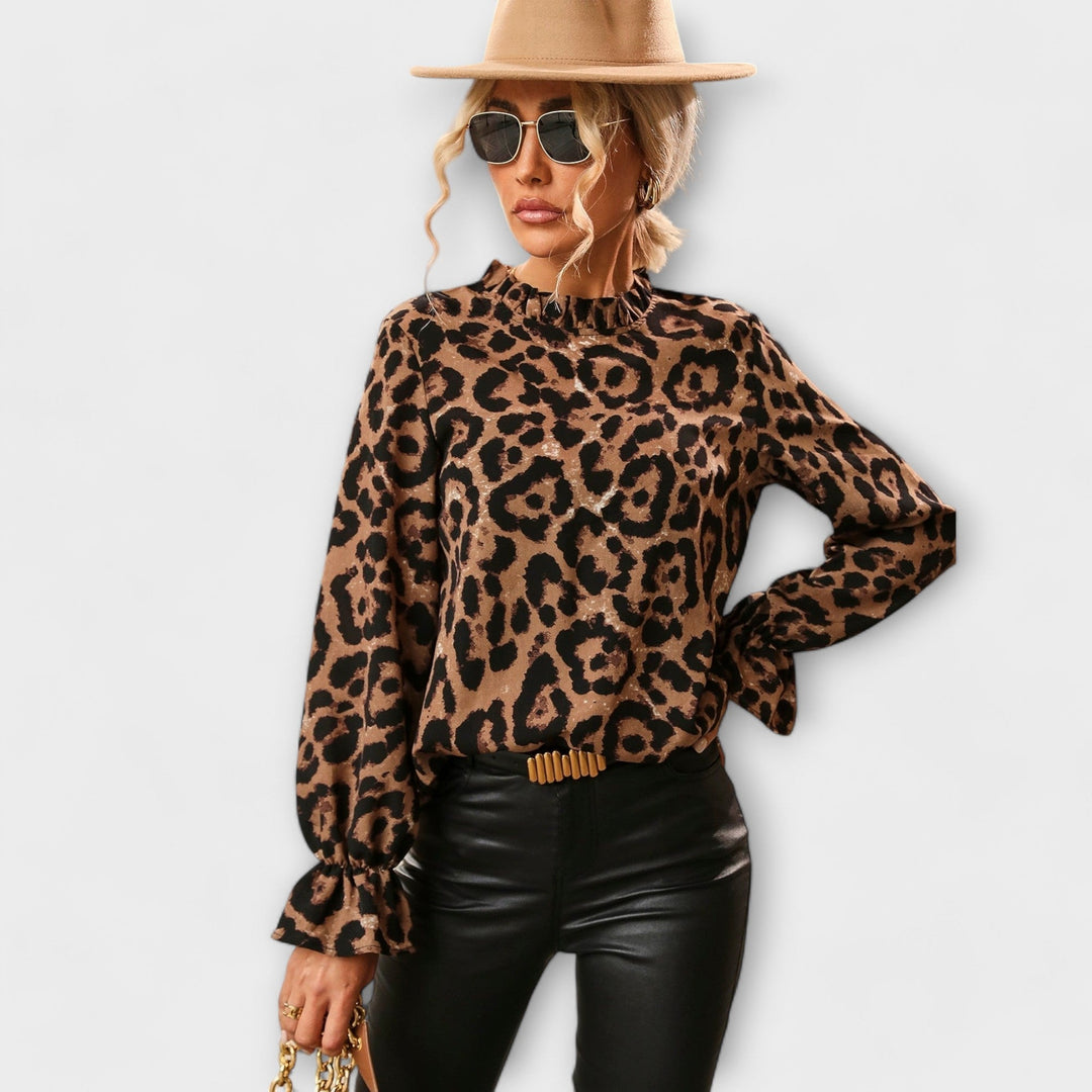 Kayla - Leoblouse with Pleated Collar