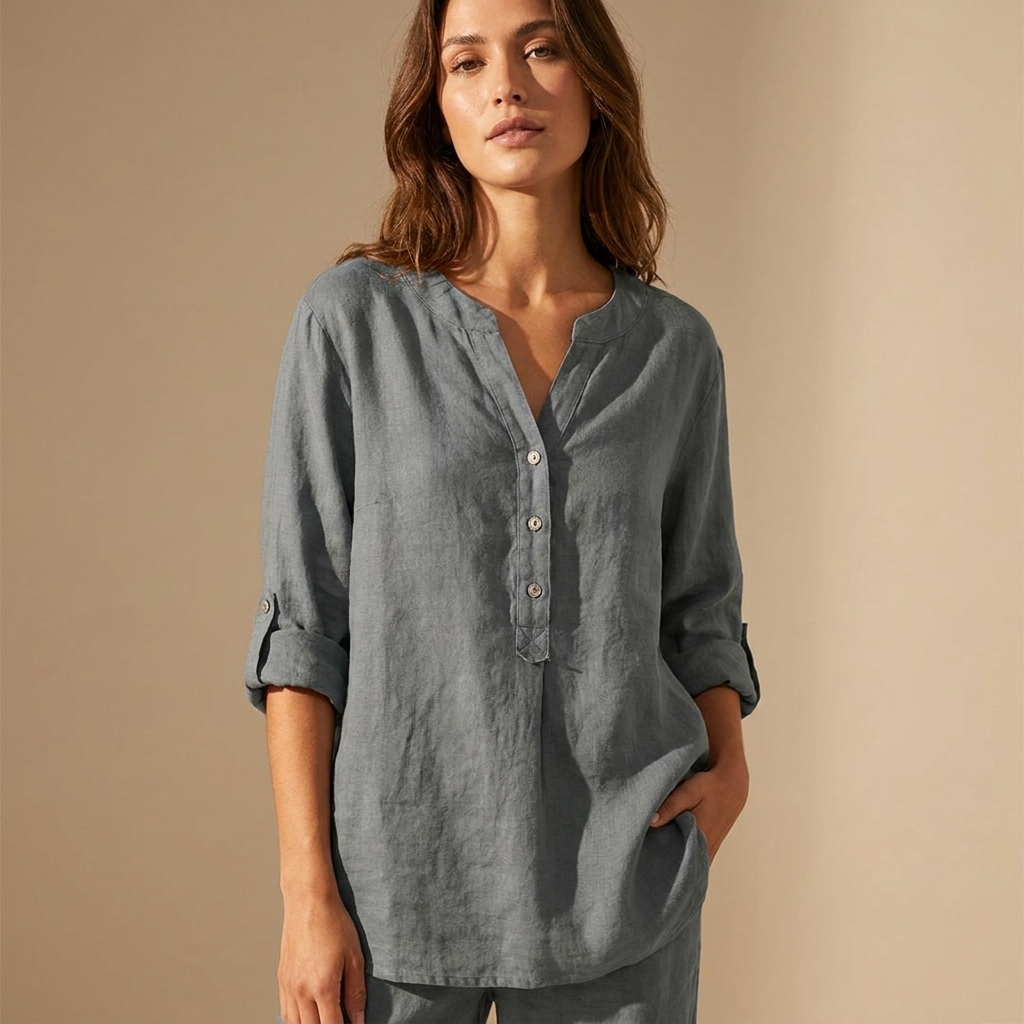 RAVENNA – Women's Oversized Blouse with a V-neck and Buttons