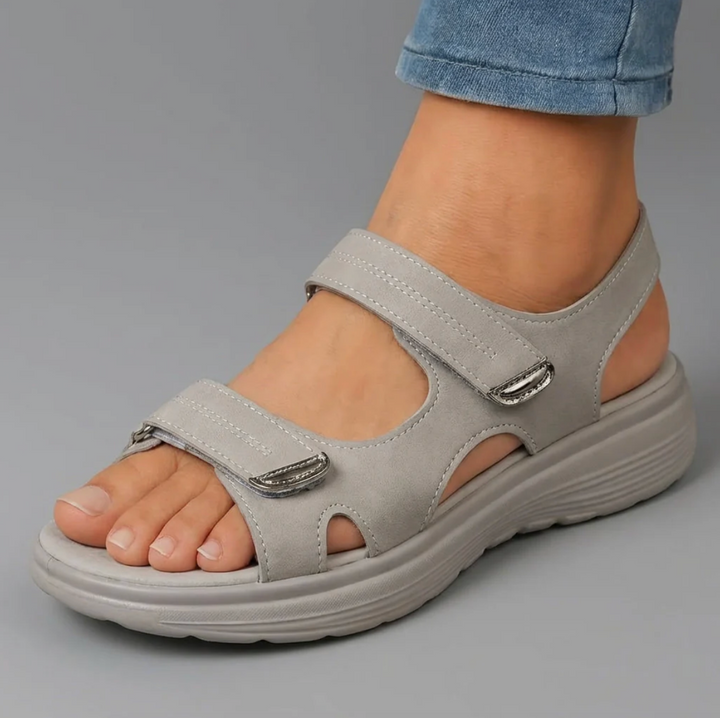 Montserrat | Sandals with a non-slip design