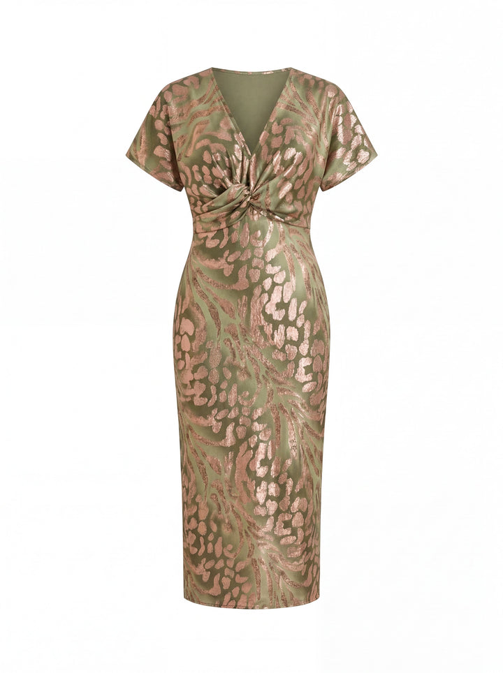 Giulia – An elegant dress made from a light, flowing fabric