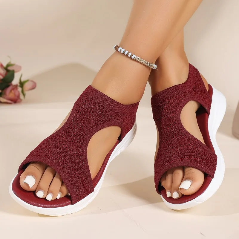 Sara | Sandals with a design