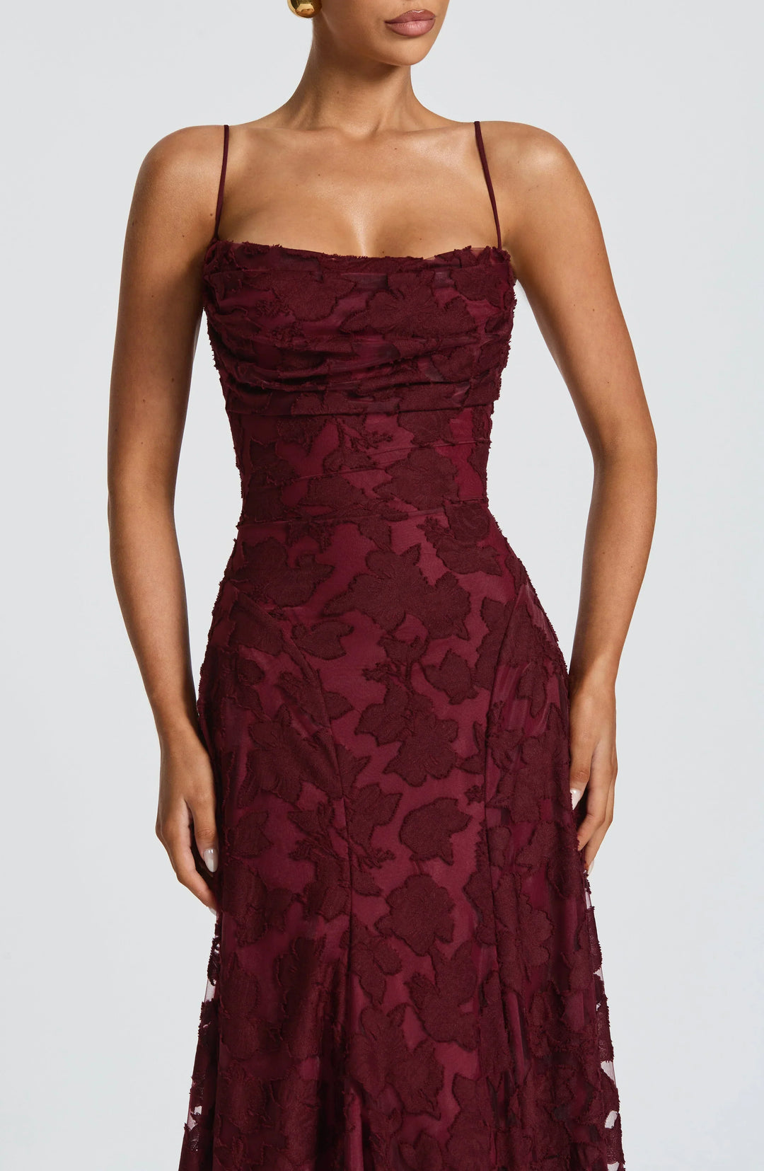 Clara Léon | Elegant Maxi Dress