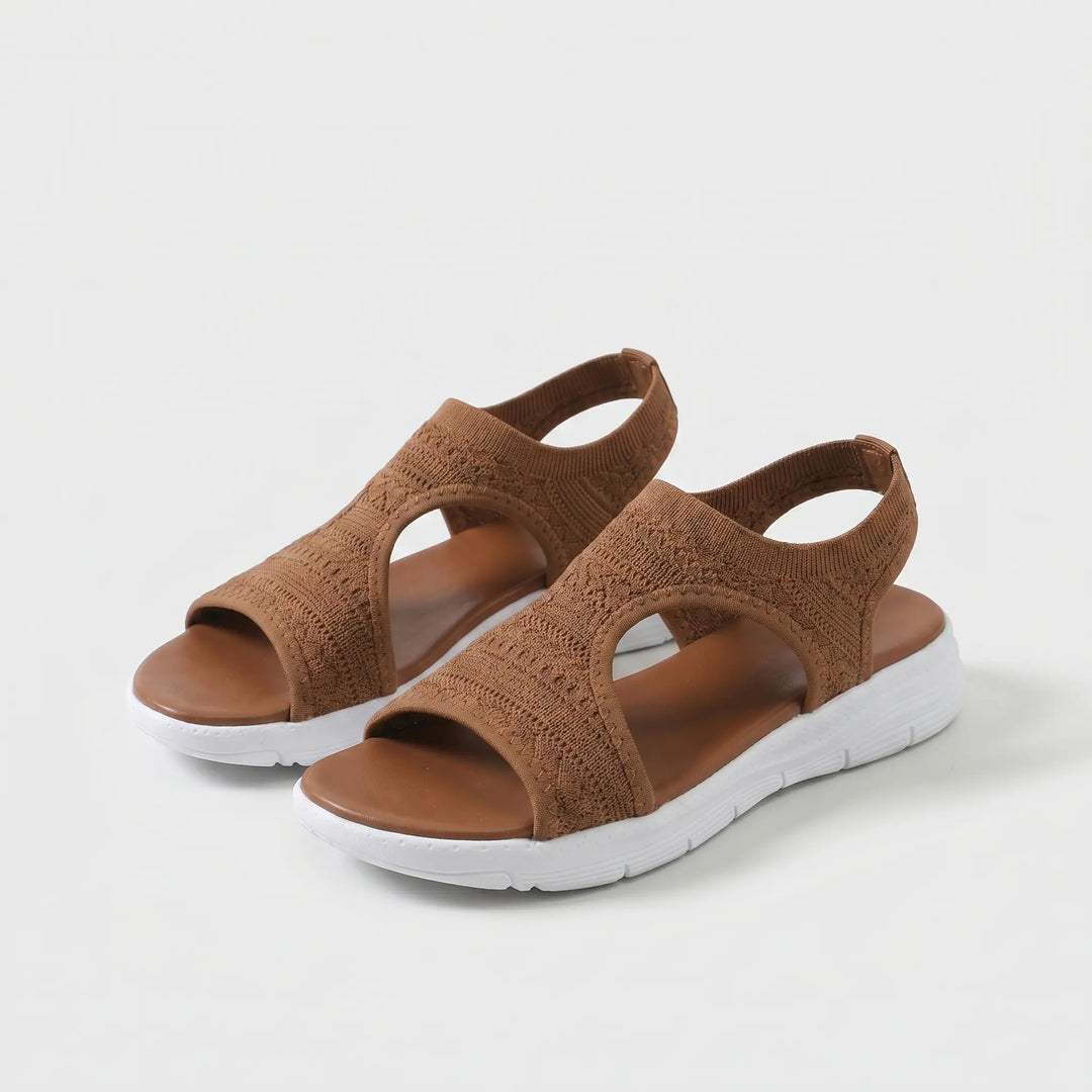 Sara | Sandals with a design