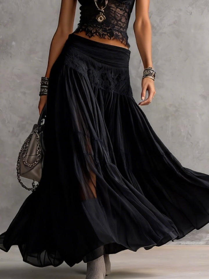 Geneva · Set Consisting of a Top with Black Lace Panels and a Maxi Pleated Skirt